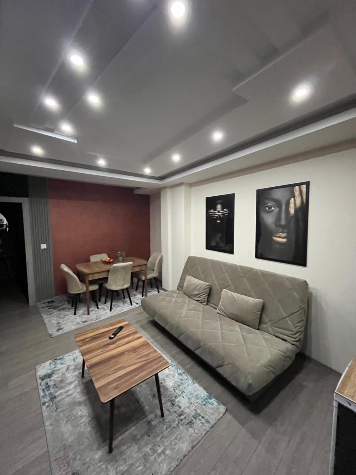 סקופיה Square Vanilla Apartments מראה חיצוני תמונה
