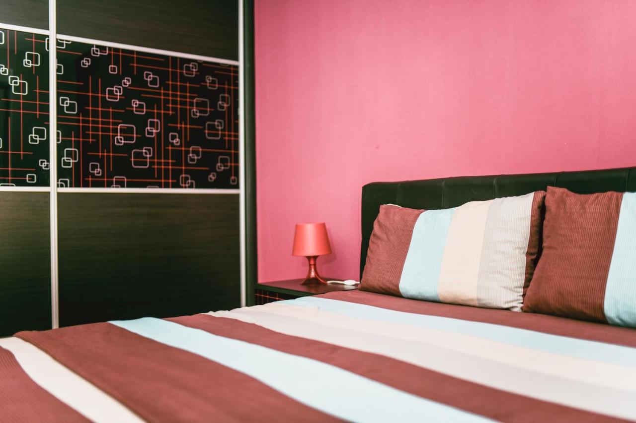 סקופיה Square Vanilla Apartments מראה חיצוני תמונה