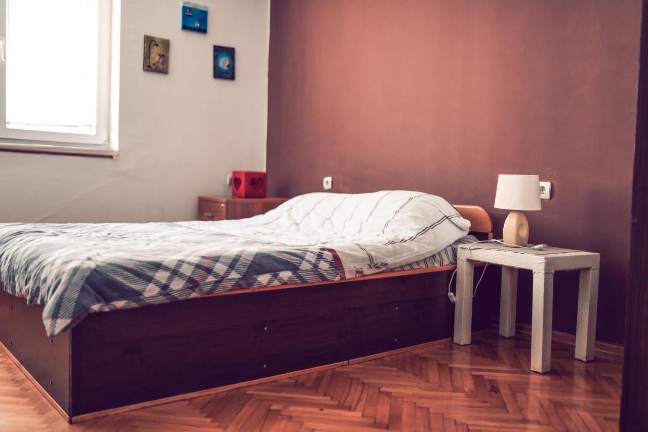 סקופיה Square Vanilla Apartments מראה חיצוני תמונה